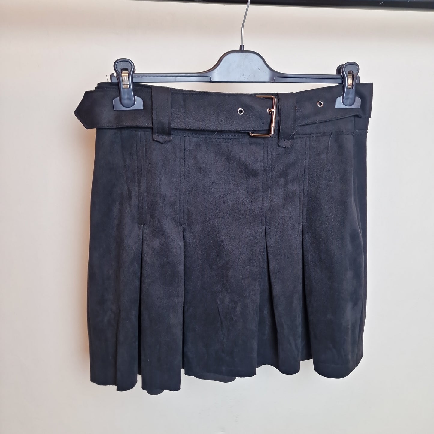 Korte suede look rok - Zwart