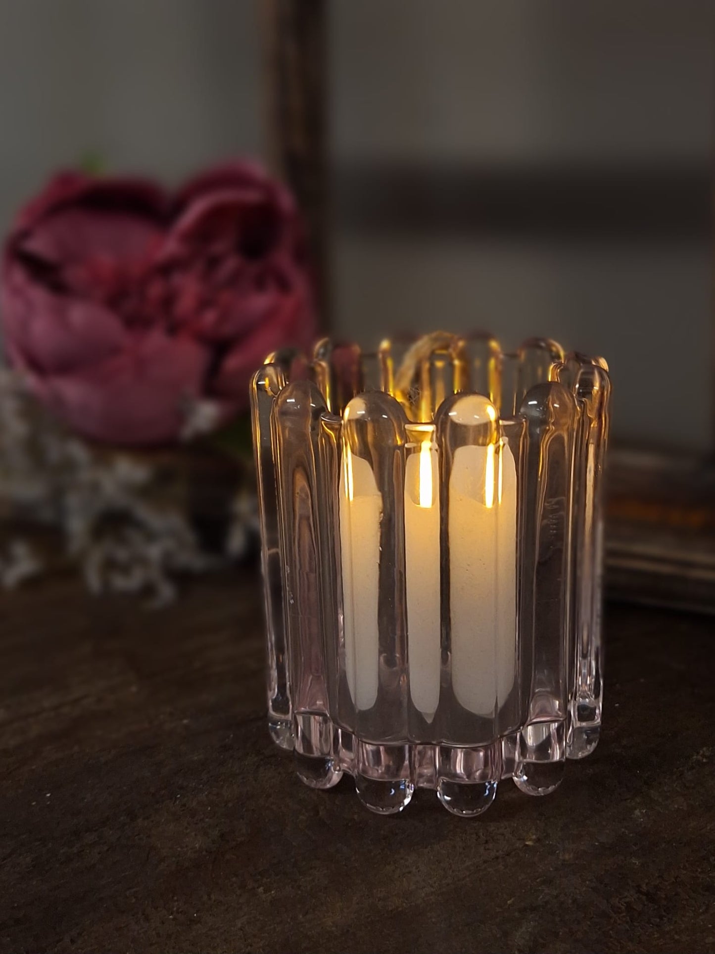 Roze glazen windlicht- 9,5x10 cm.