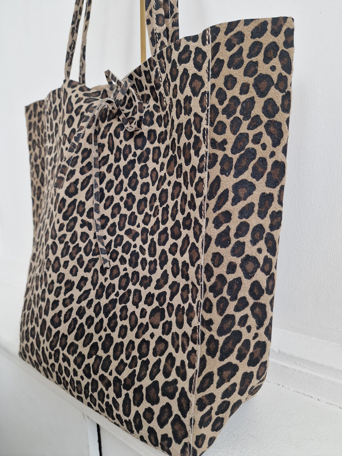 Leopard leren handtas met touwtjes