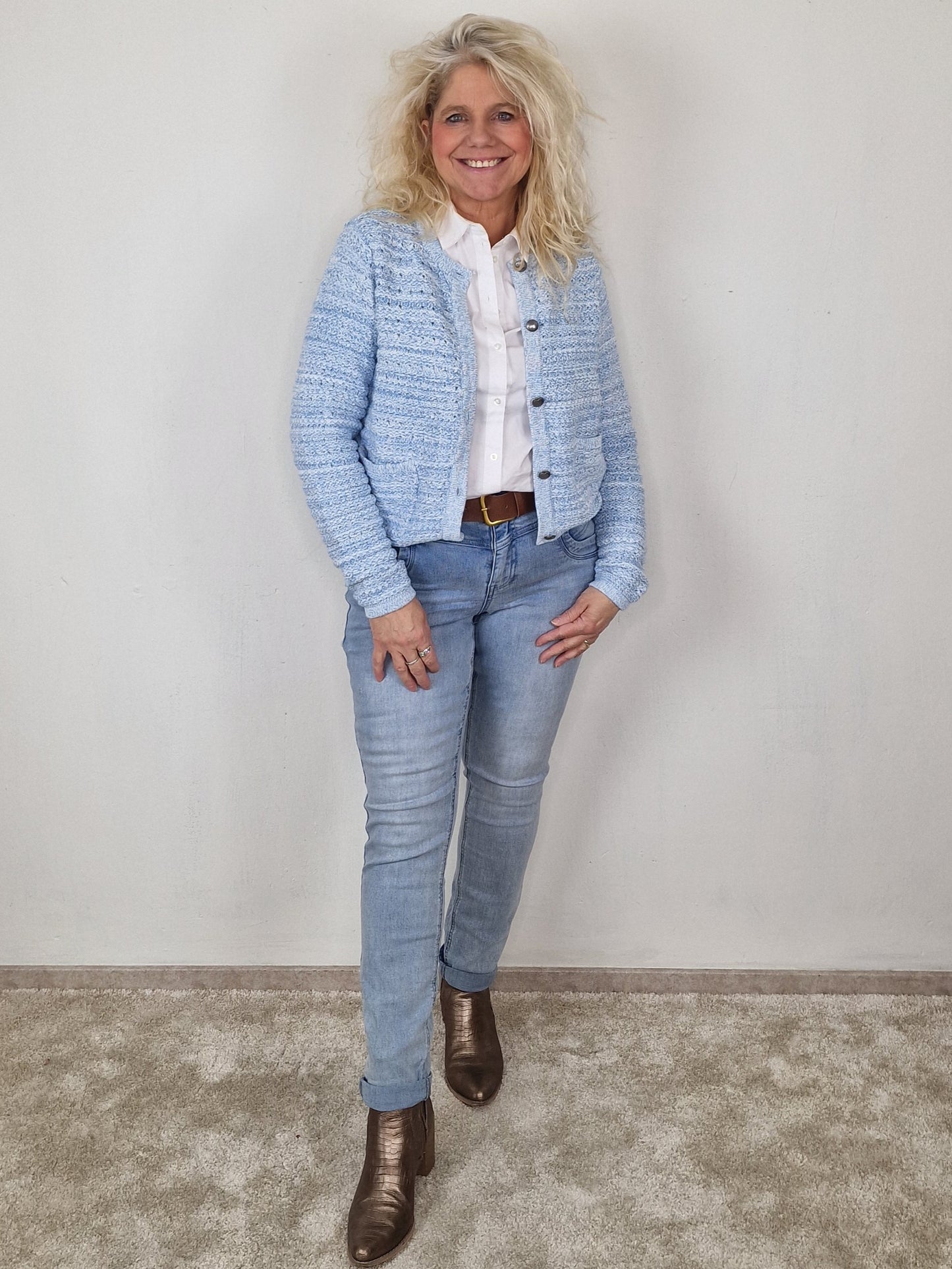 Red Button Danelle vest - fresh blue