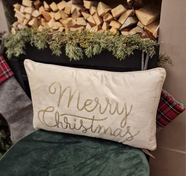 Merry Christmas kussen- Creme 50x30 cm.