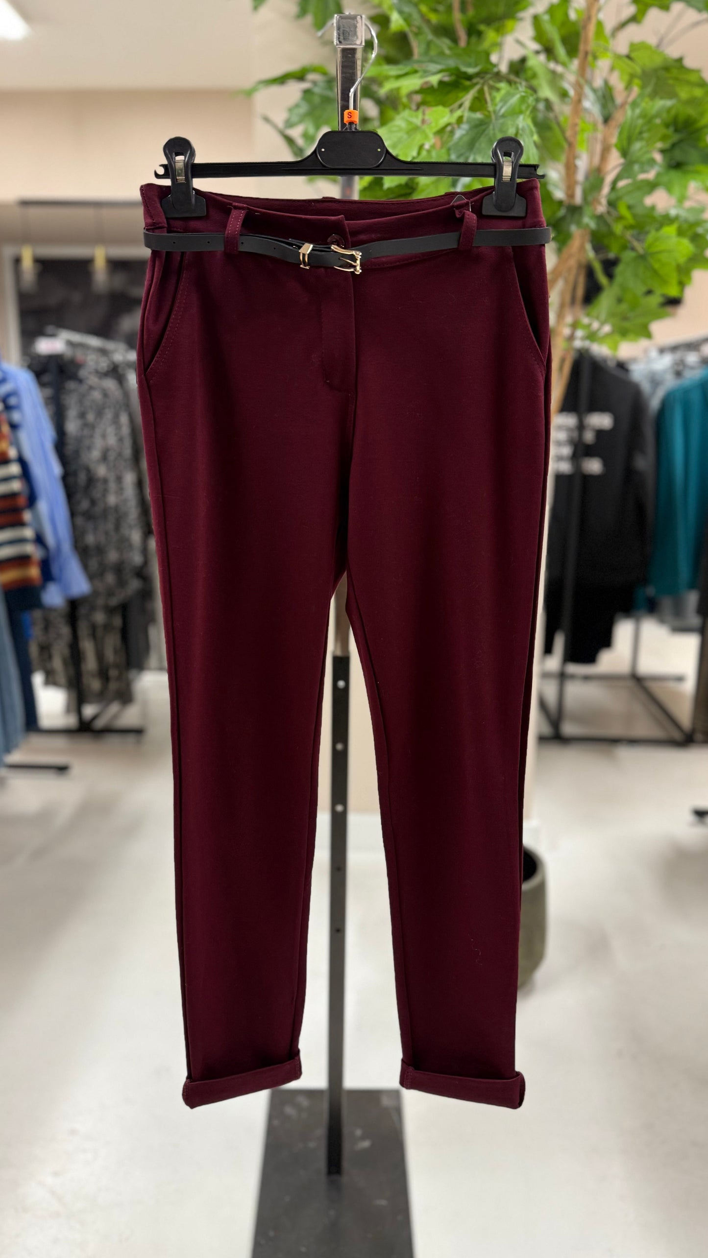 Basic pantalon Juul - Bordeaux rood
