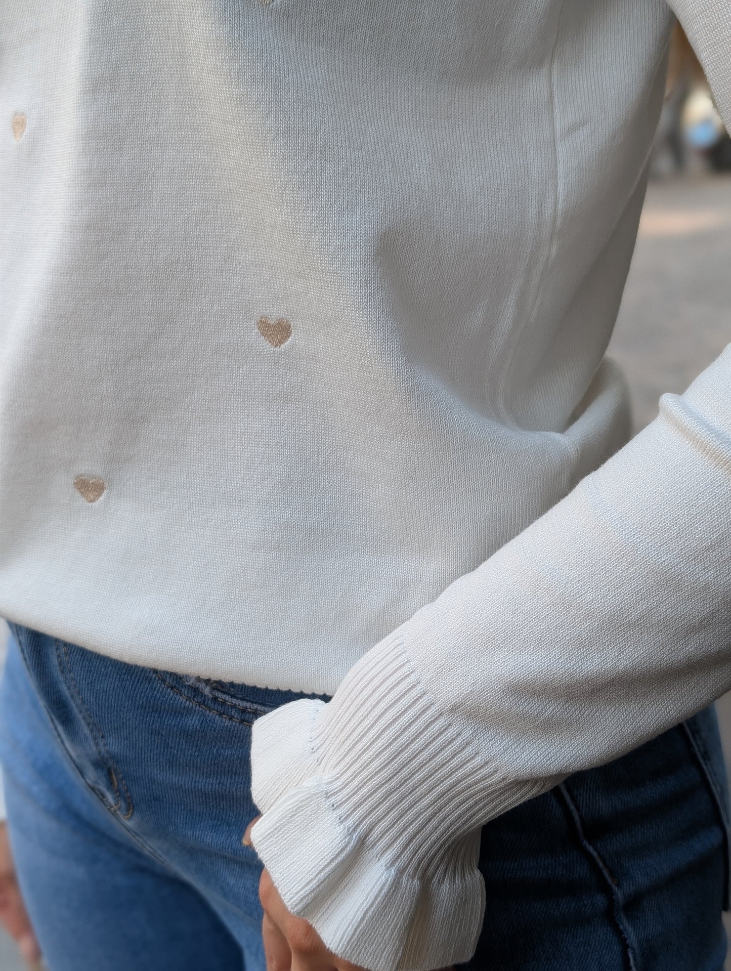 Nina trui met gouden hartjes - Off White