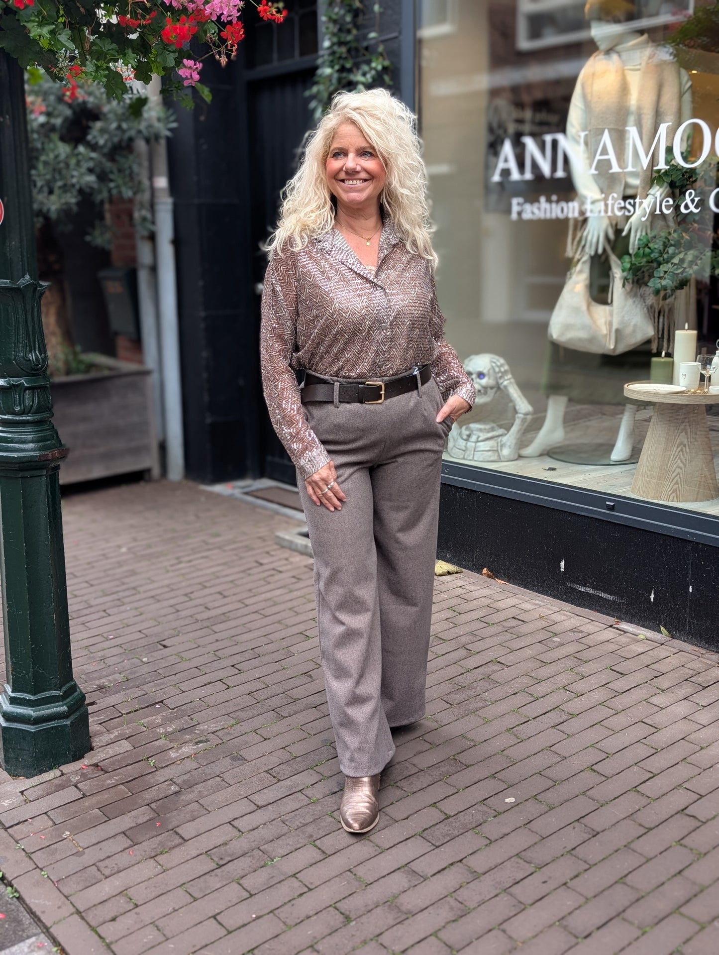 Pailetten blouse Maaike - Taupe