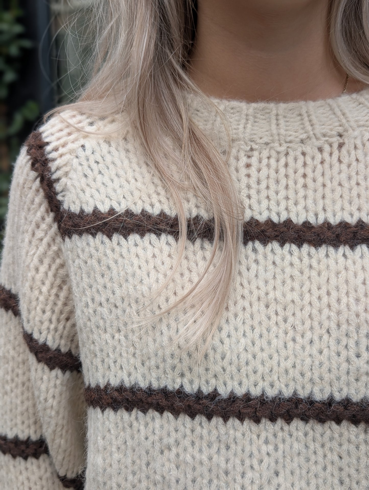Su streep kabel trui - Creme/ Bruin