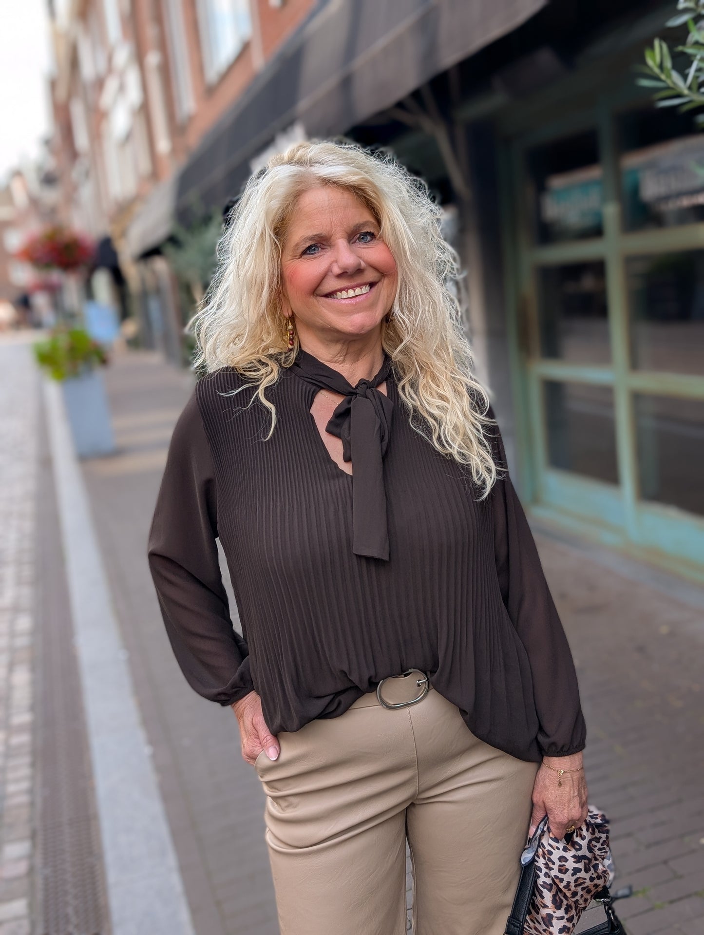 Plisse blouse Amanda - Donkerbruin