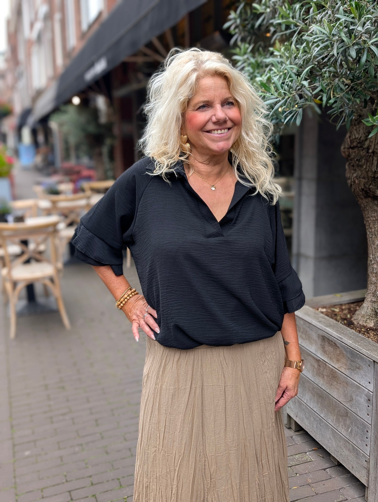 Suzy blouse ruffle - Zwart