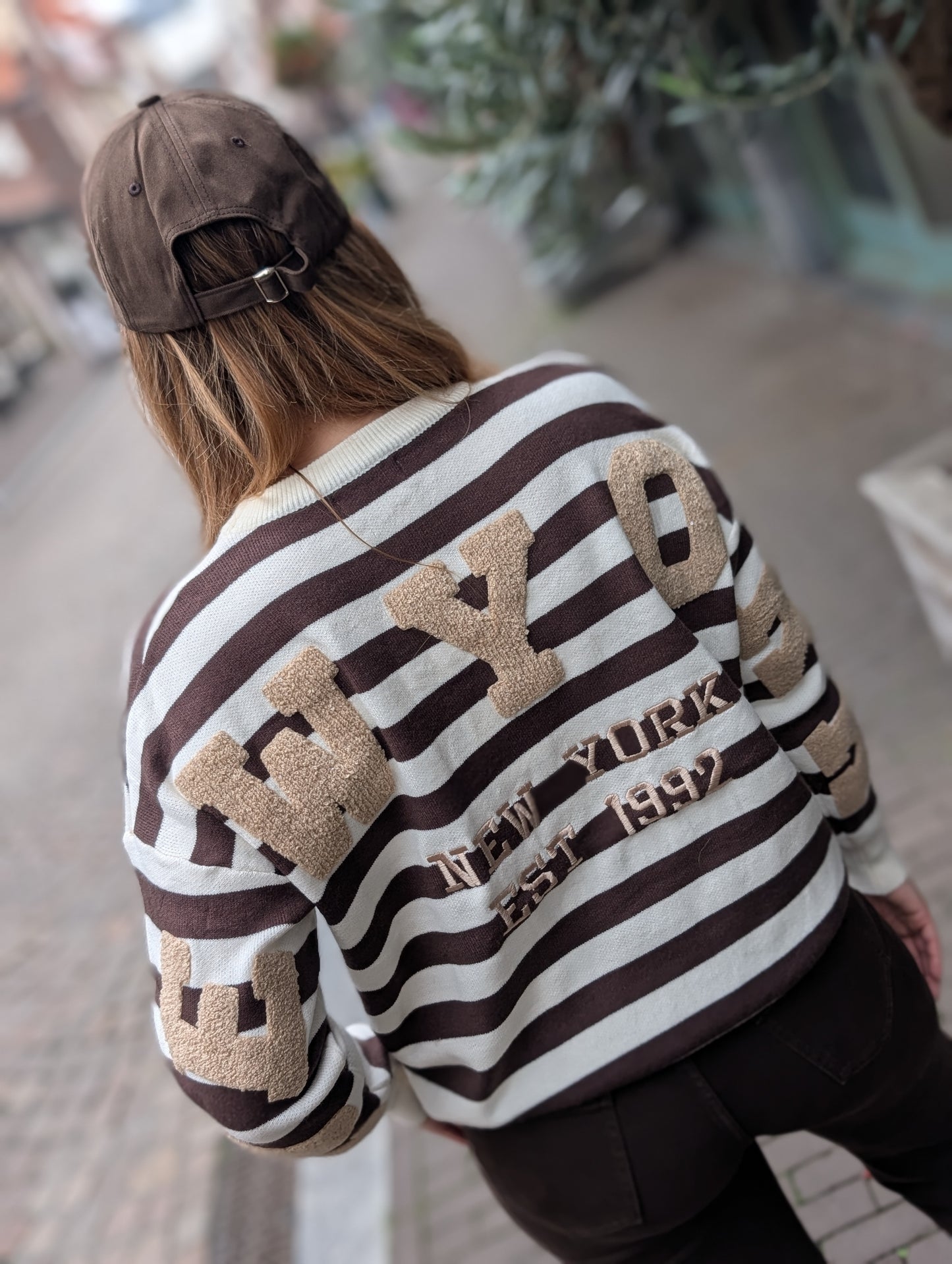 Gestreepte New York sweater - Bruin/Ecru