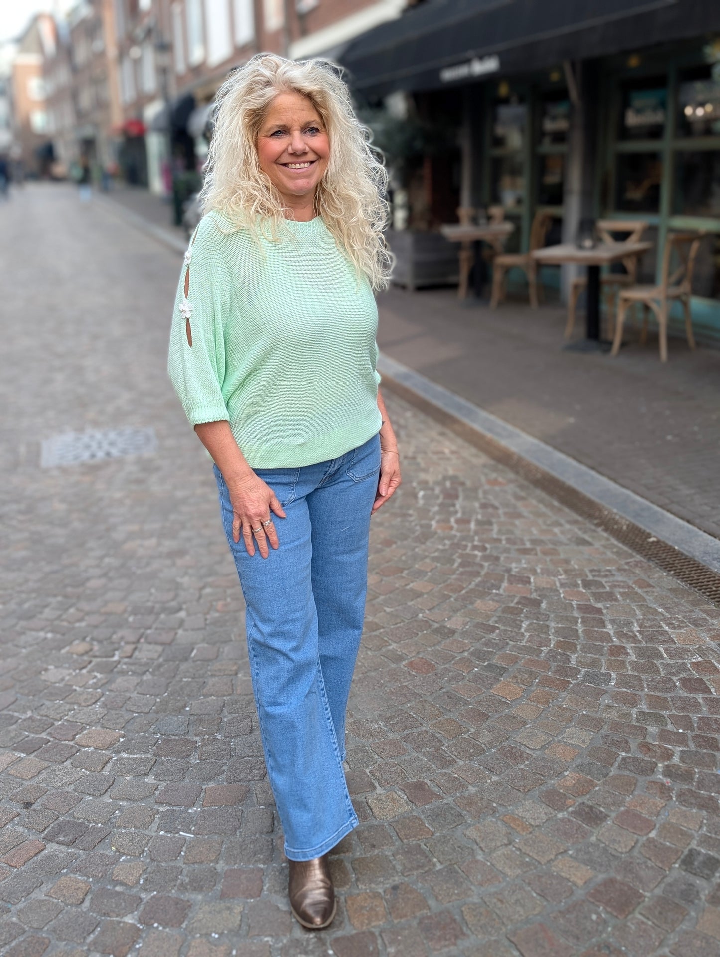 Flower detail trui Eva - Mintgroen