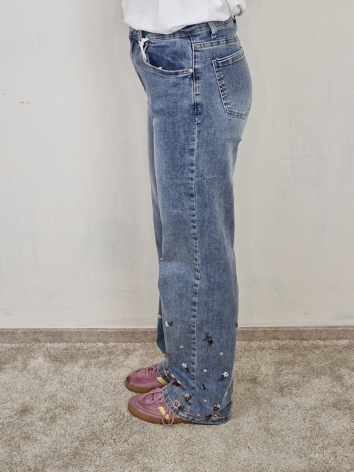 Monday straight leg jeans met bloemen Juliette - Jeans