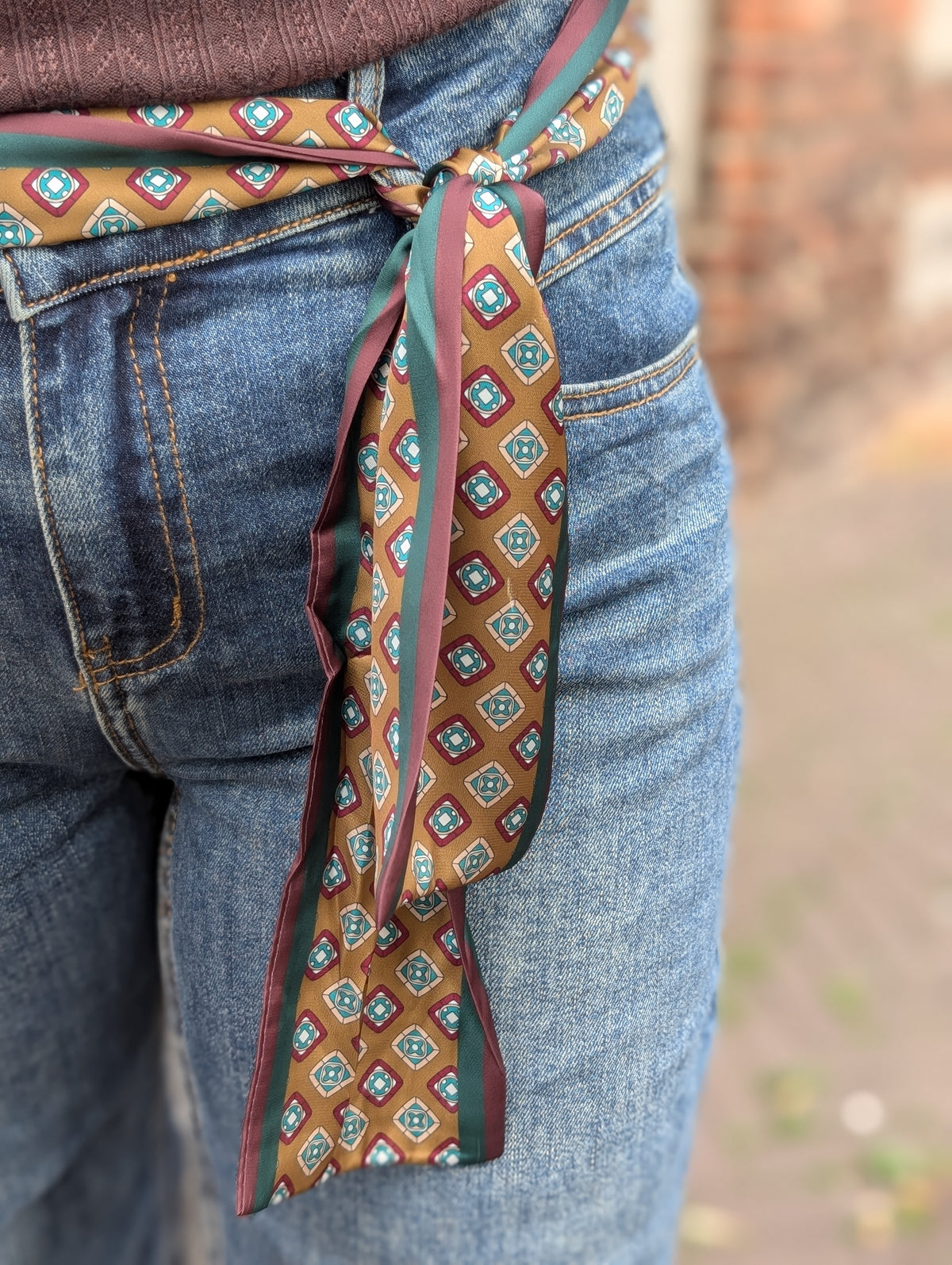 Brielle vintage & scarf Red Button