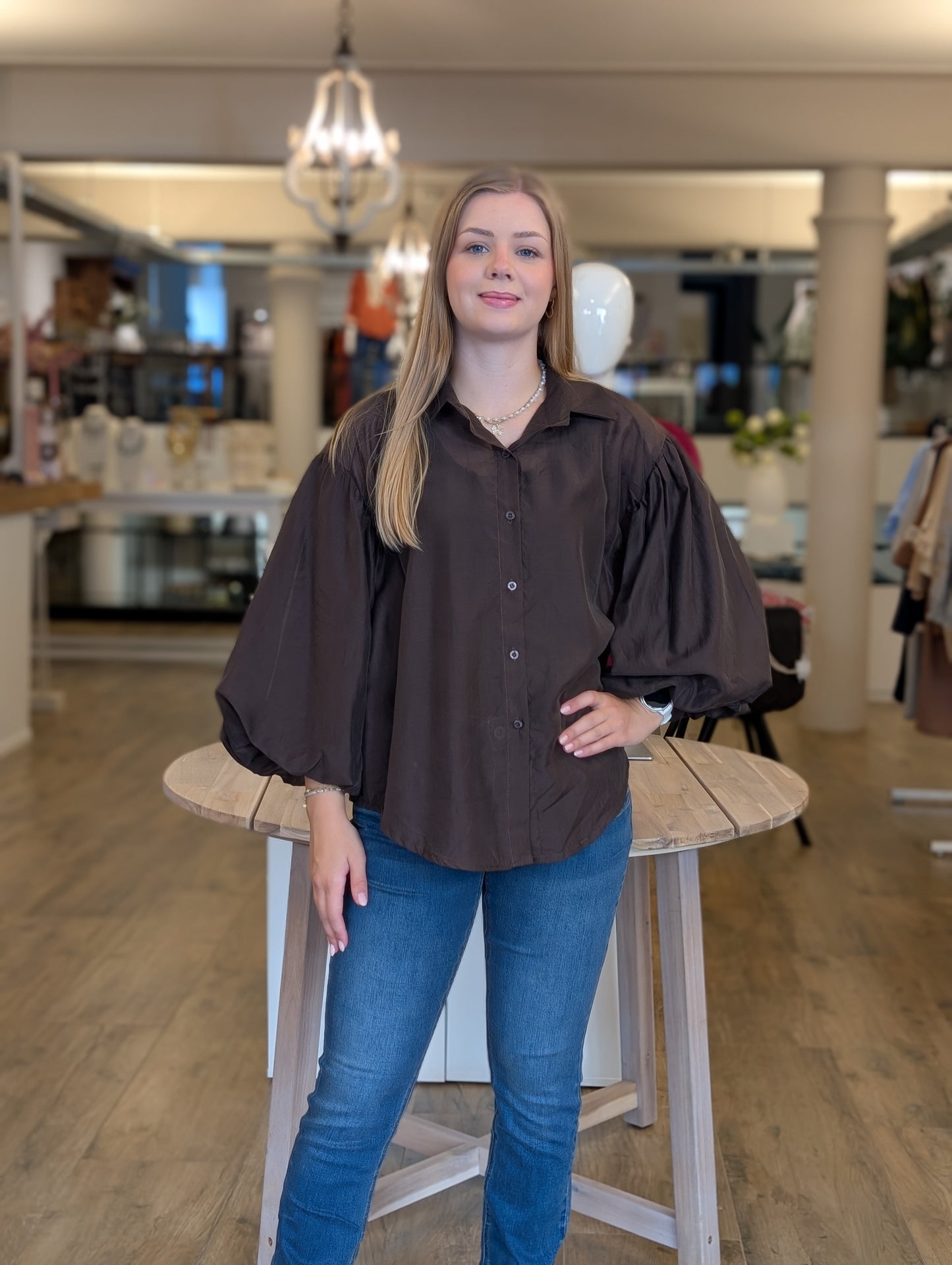 Blouse pofmouwen Lotte - Donkerbruin