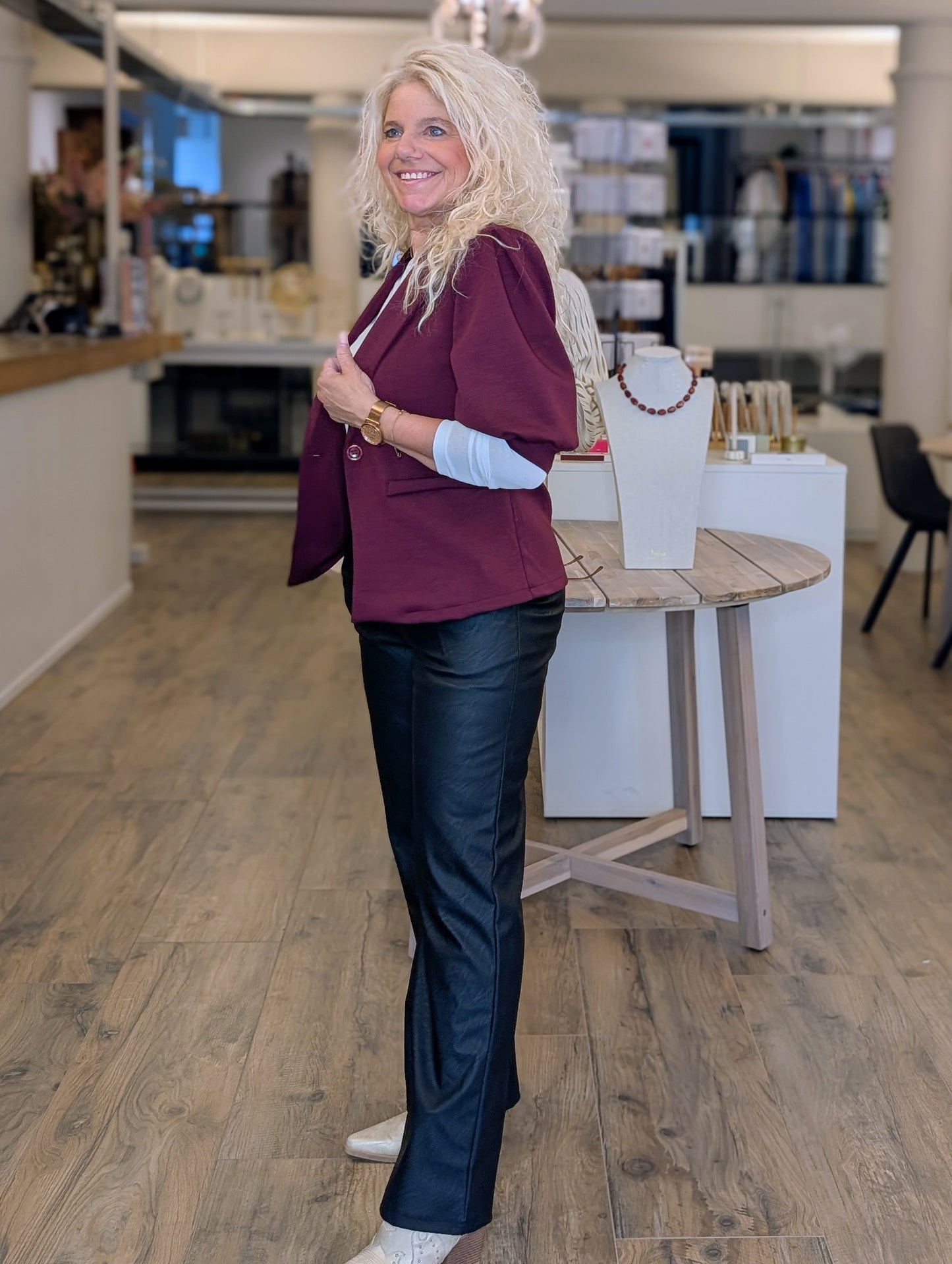 Vegan leather wide leg met riem - Zwart