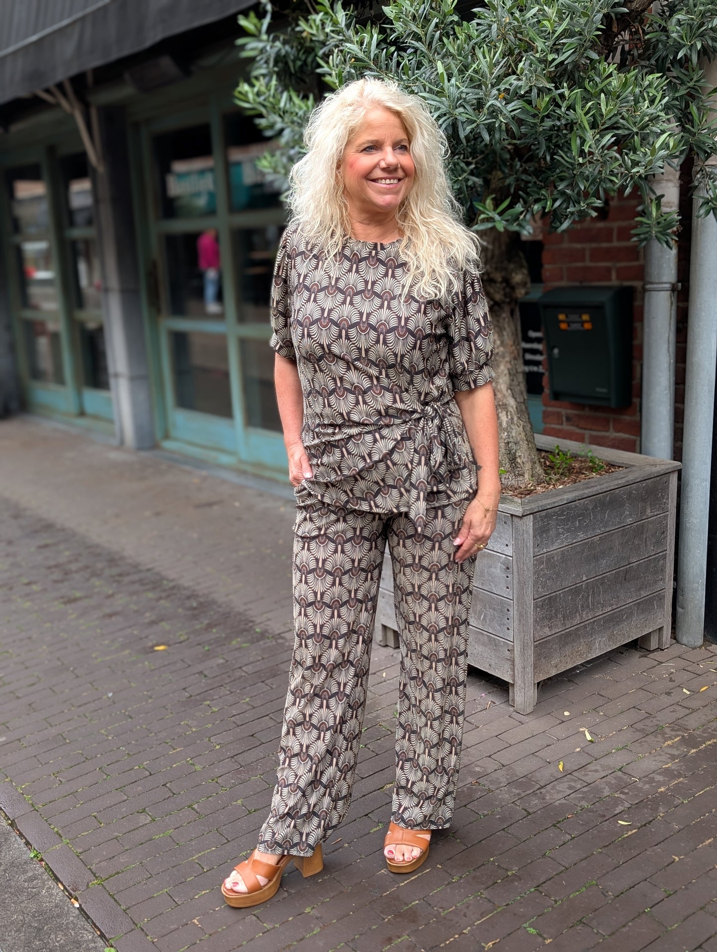 Welty strik top - Print motief / Bruin tinten