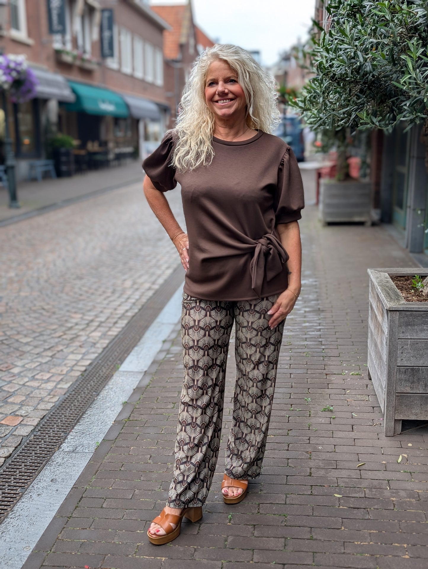 Lis strik shirt met pof mouw - Bruin