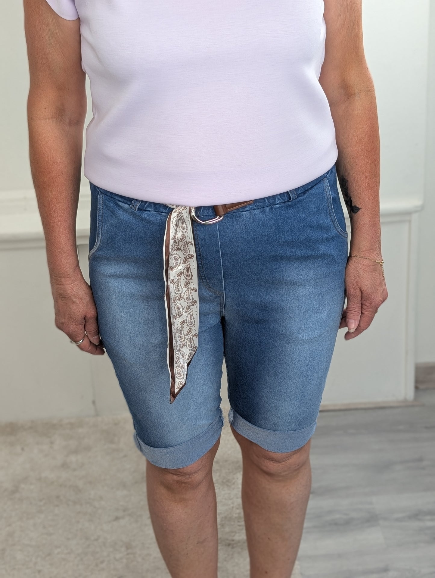 Karina jeans short met riem - Jeans