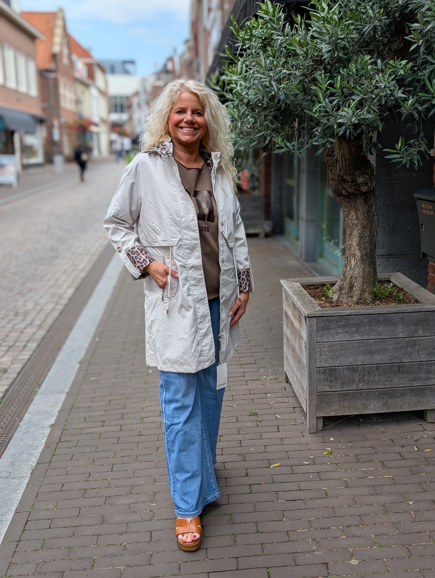 Pamela regenjas - Beige / panter