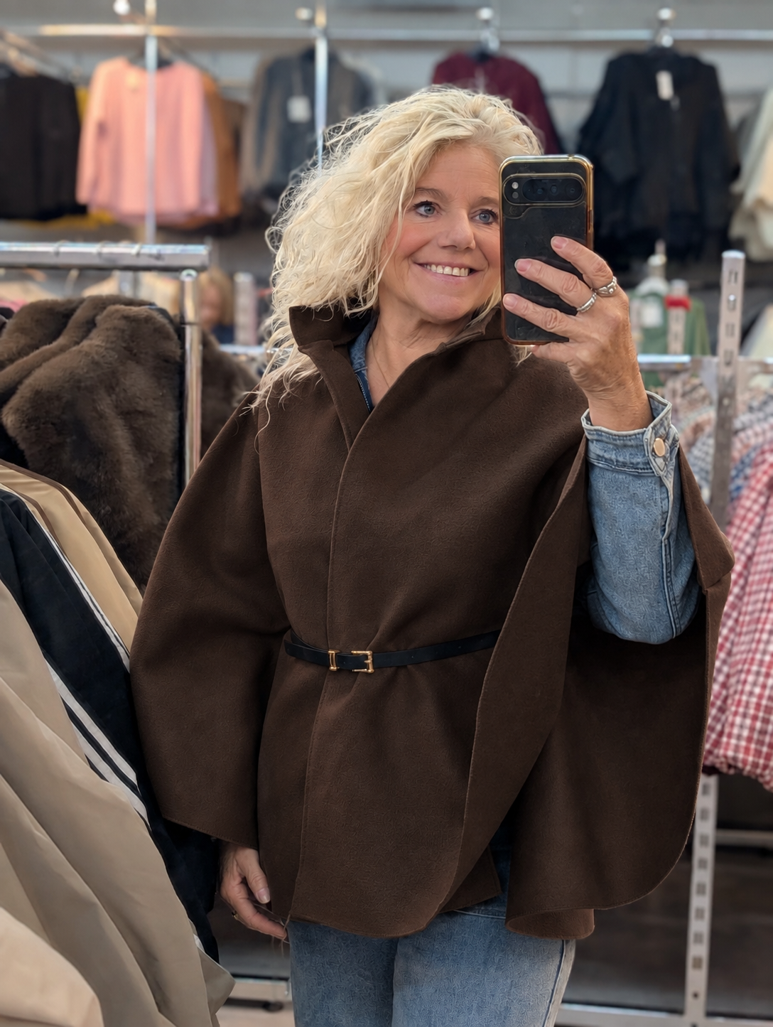 Moons poncho met riem - Bruin