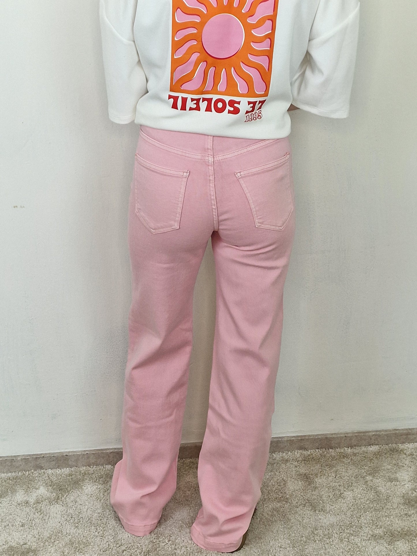 Monday straight leg jeans Juul - Roze