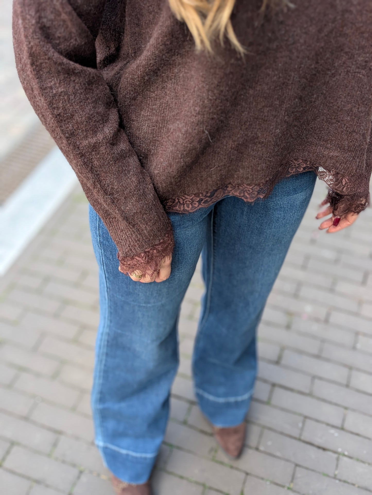 Lace trui Indi - Bruin