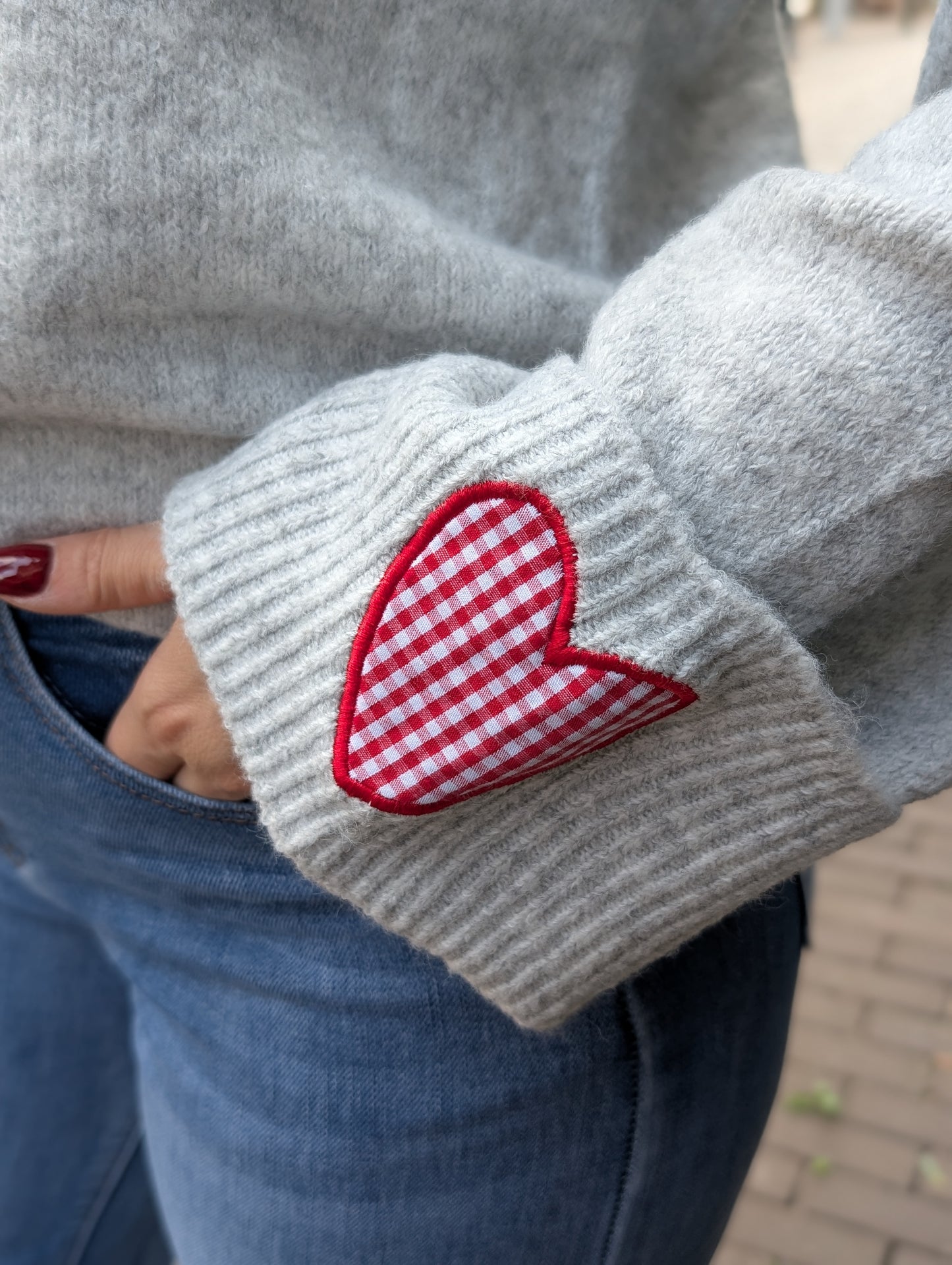 Louise hartjes sweater - Licht grijs / rood