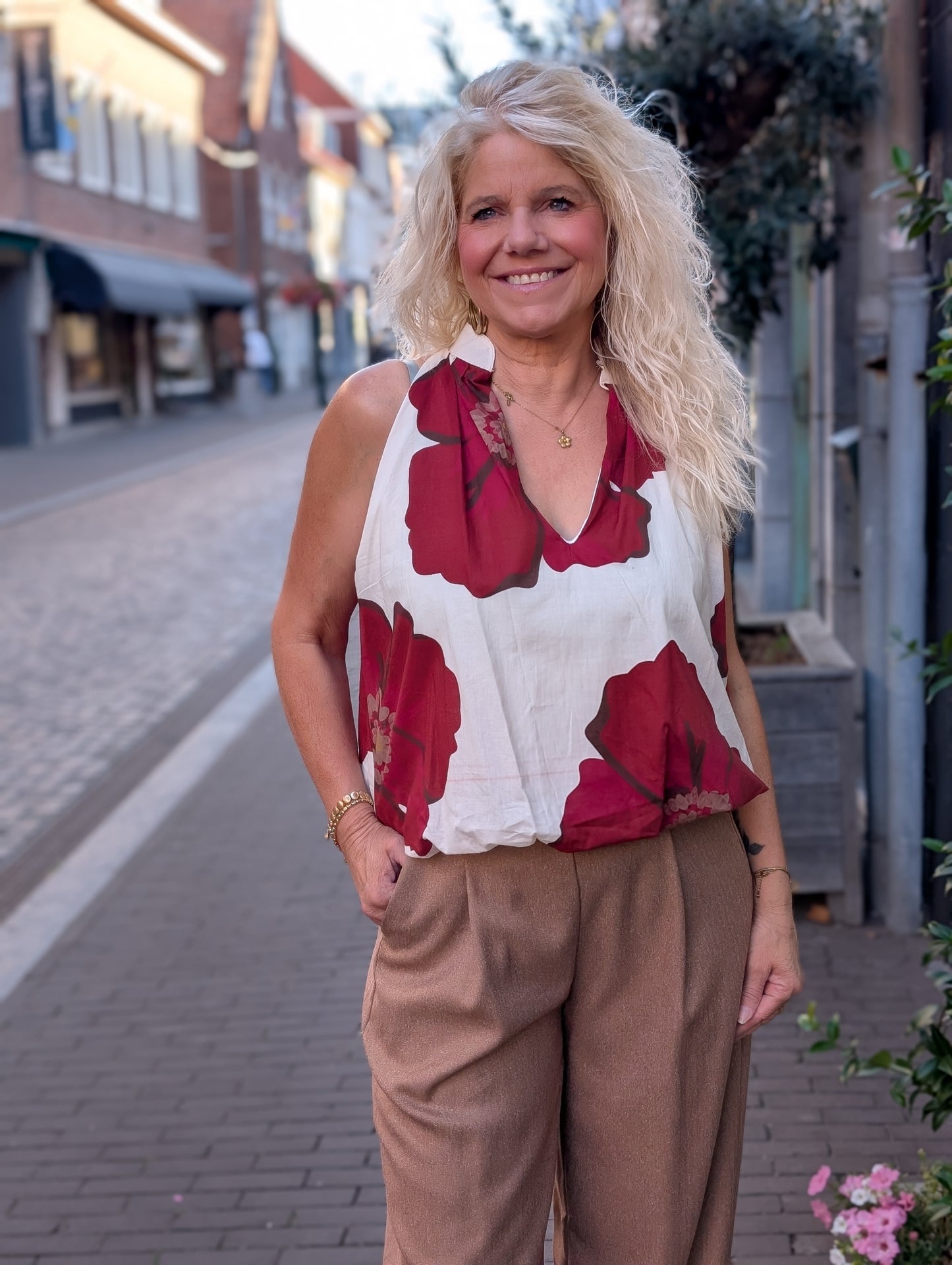 Ballon top bloemen print - Ecru / donker rood