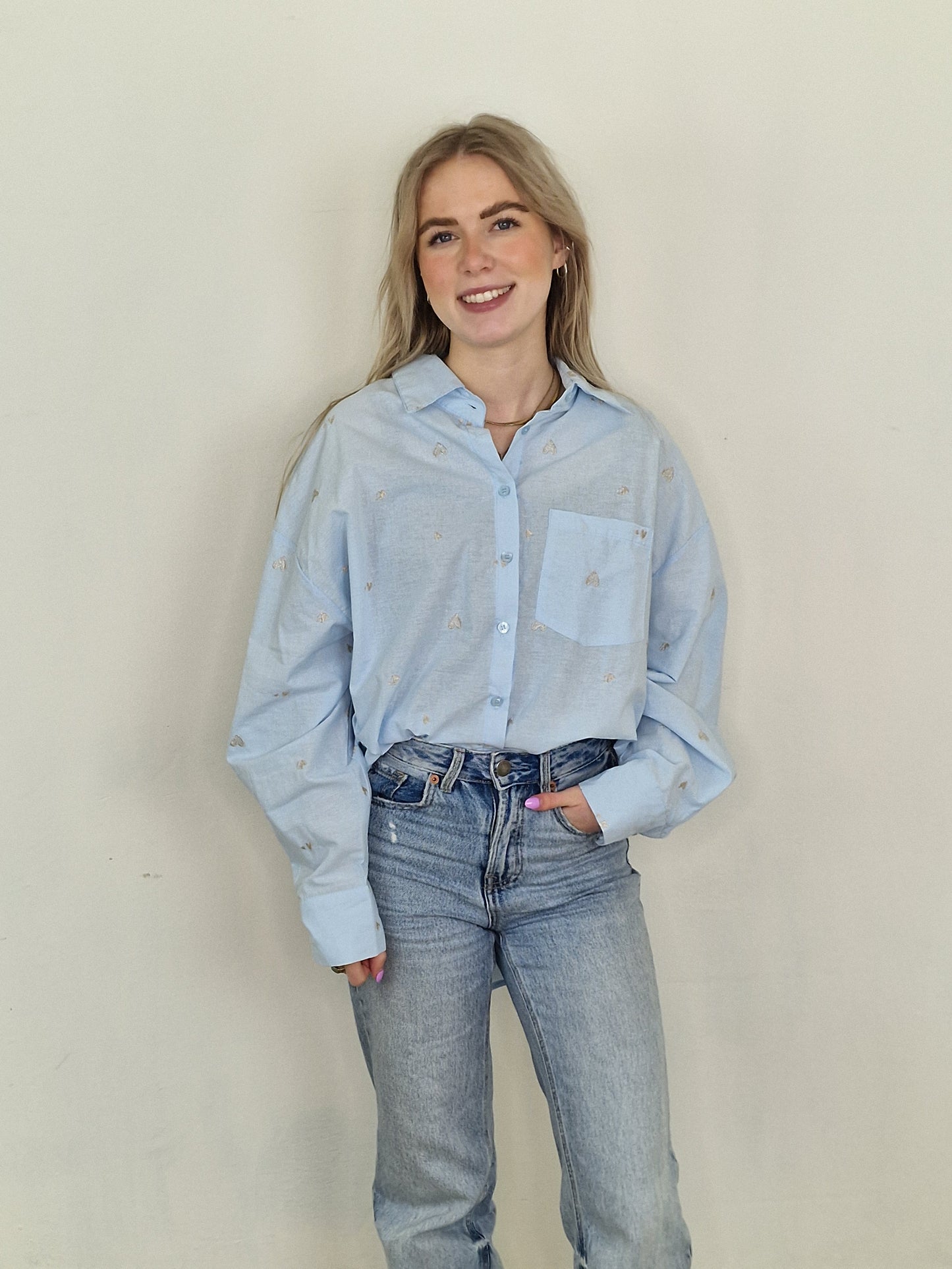 Belinda blouse - Licht blauw met gouden hartjes
