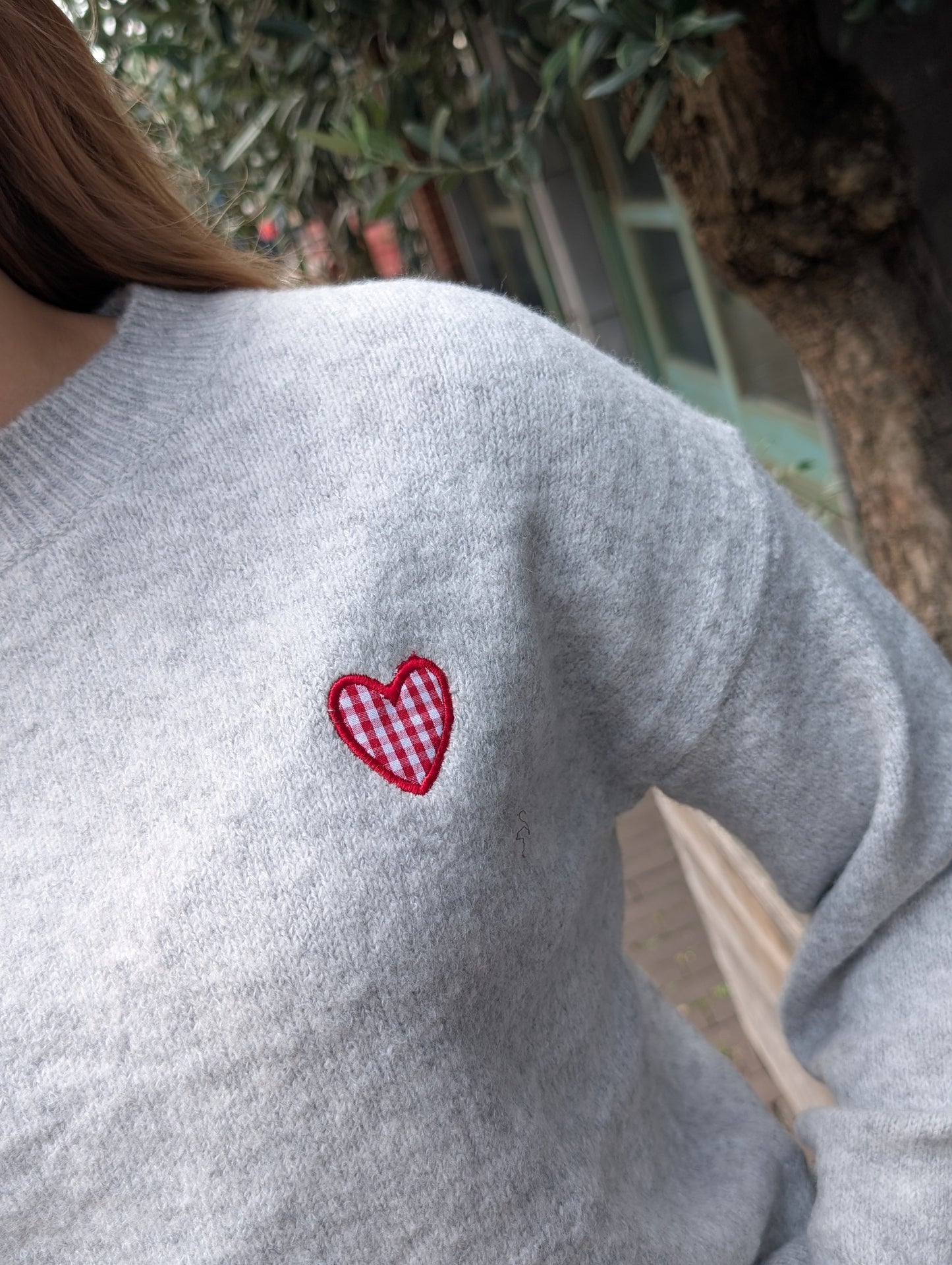 Louise hartjes sweater - Licht grijs / rood