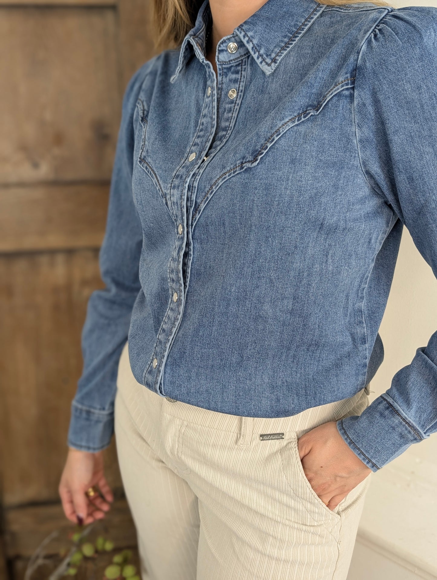 Red Button Victoria Blouse Denim - Mid Stone