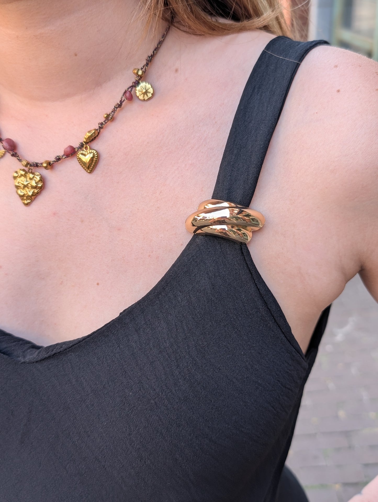Fay jurk met goud detail - Zwart