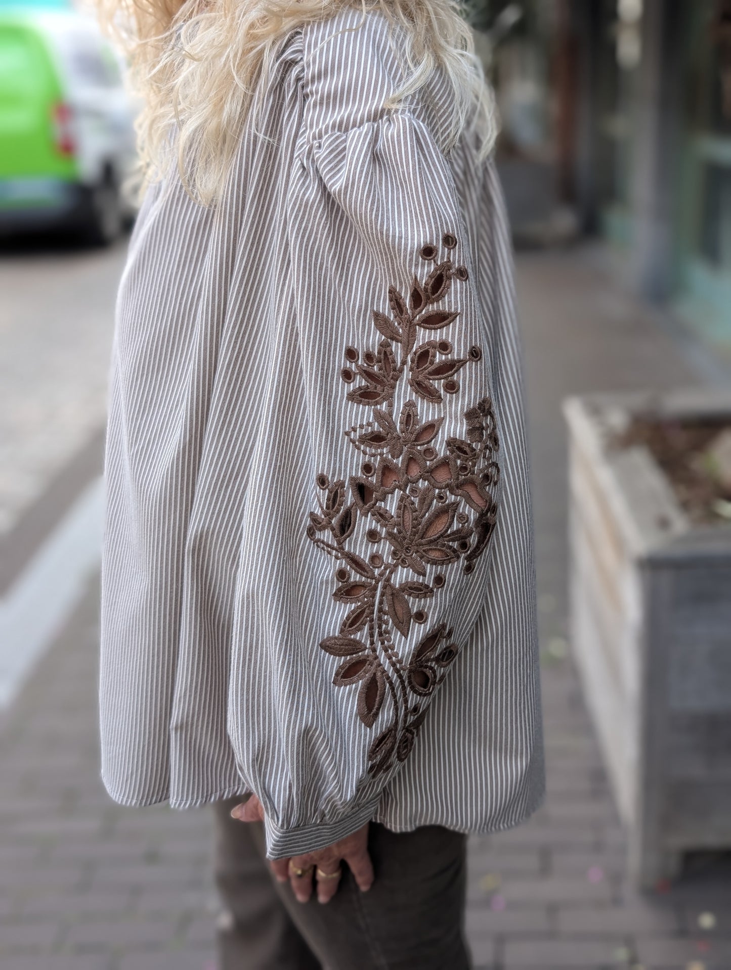 Blouse Hailey gestreept - Coffee
