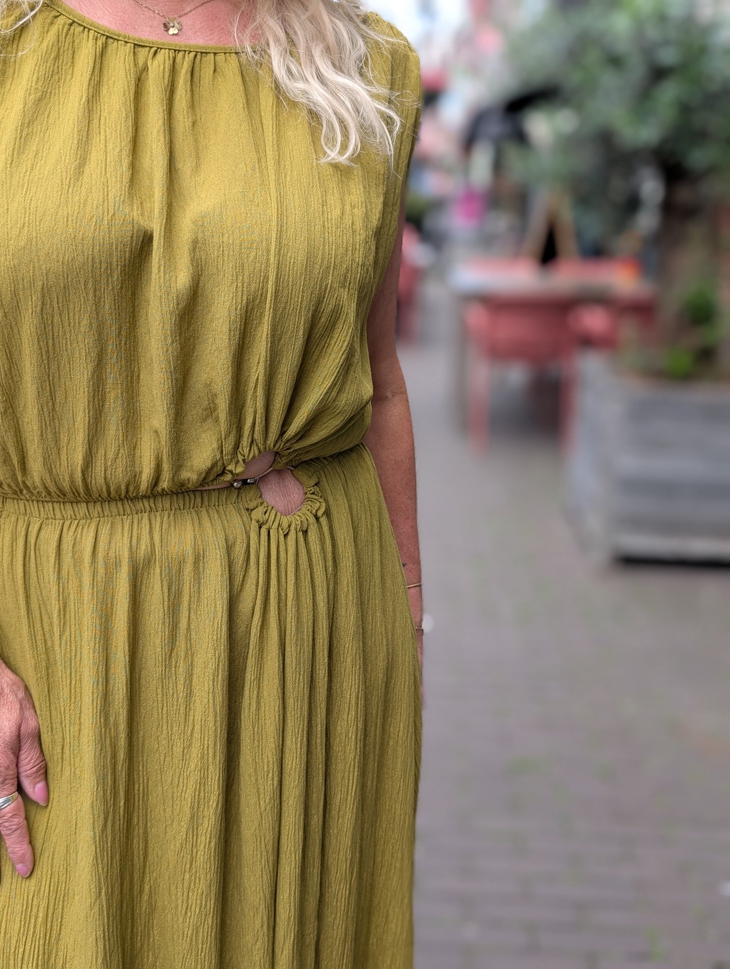Olivia rok met ring