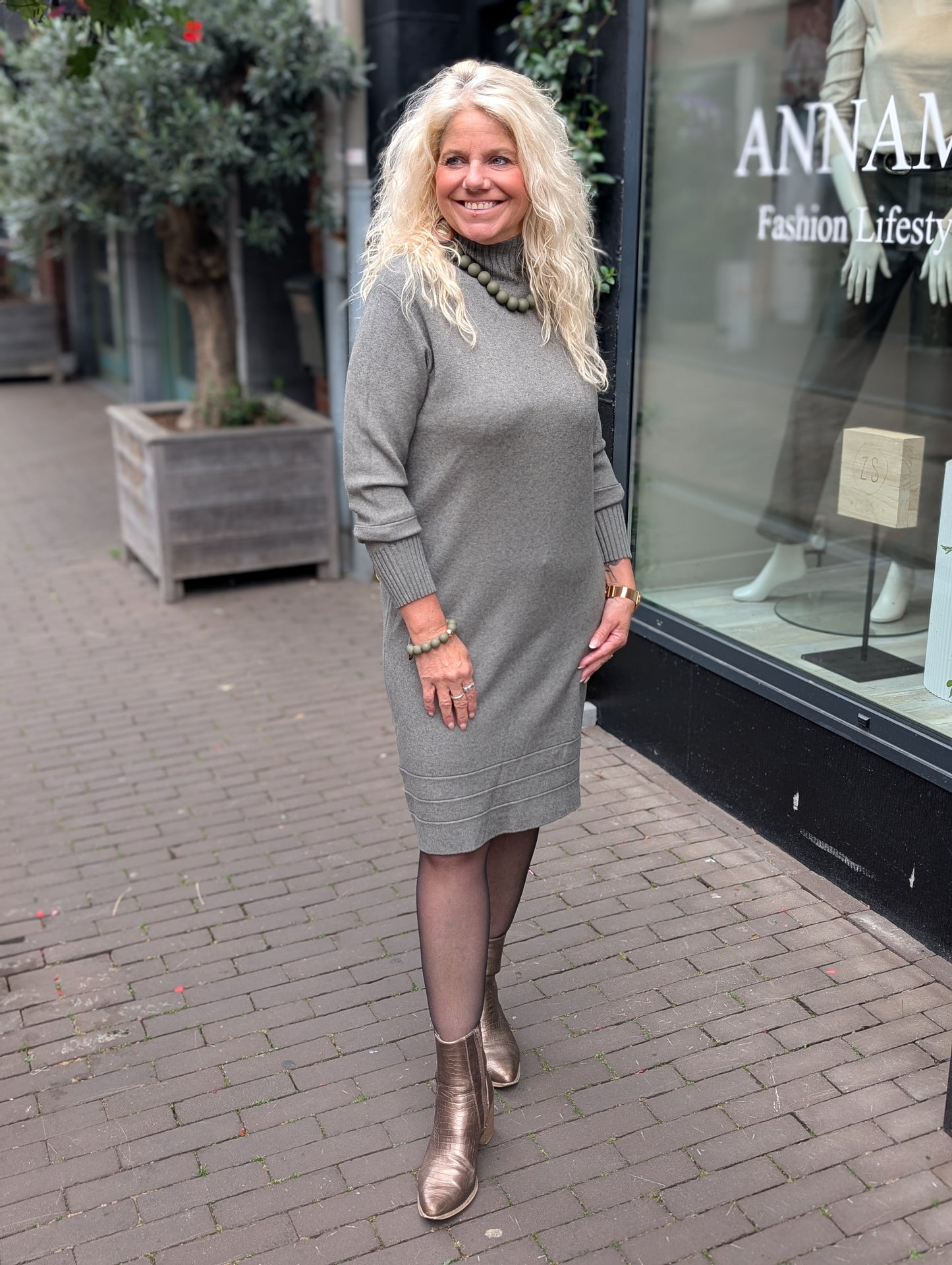 Tessa jurk met col - Groen