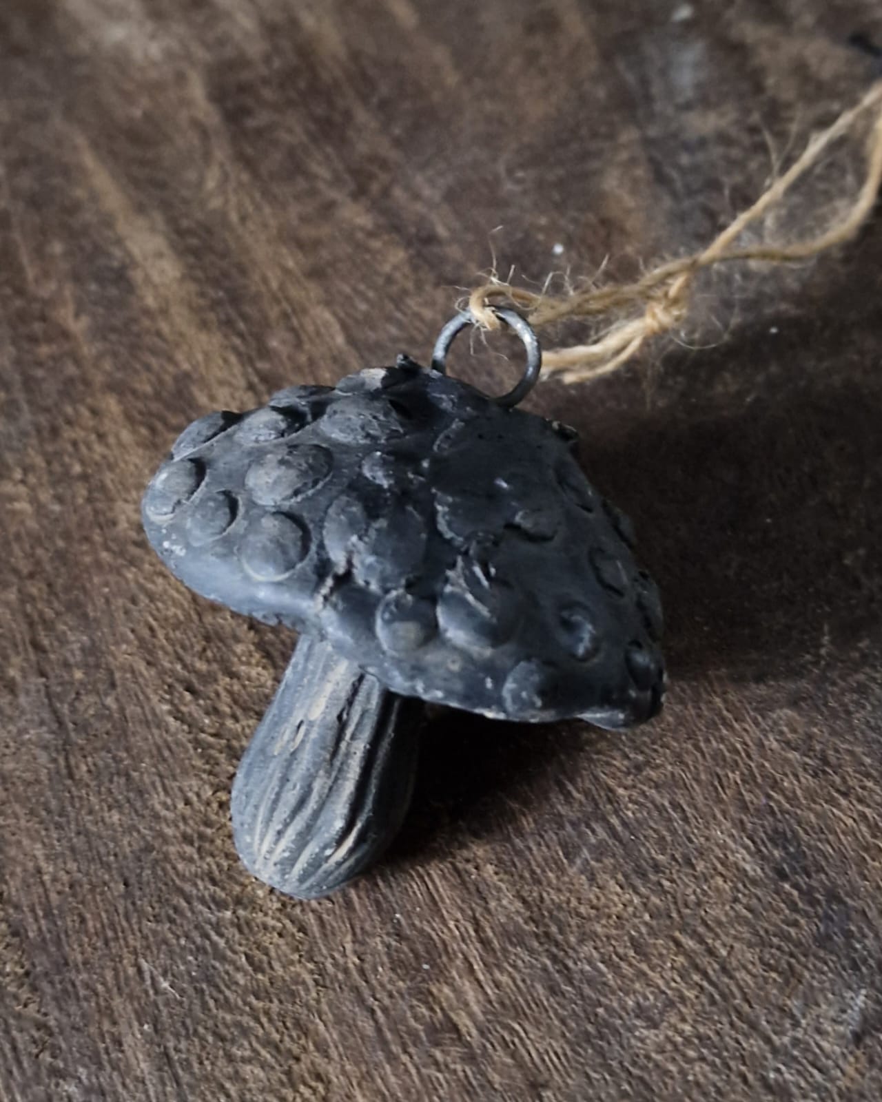 BRYNXZ HANGING MUSHROOM TOUCH OF BROWN - D.7 H,7