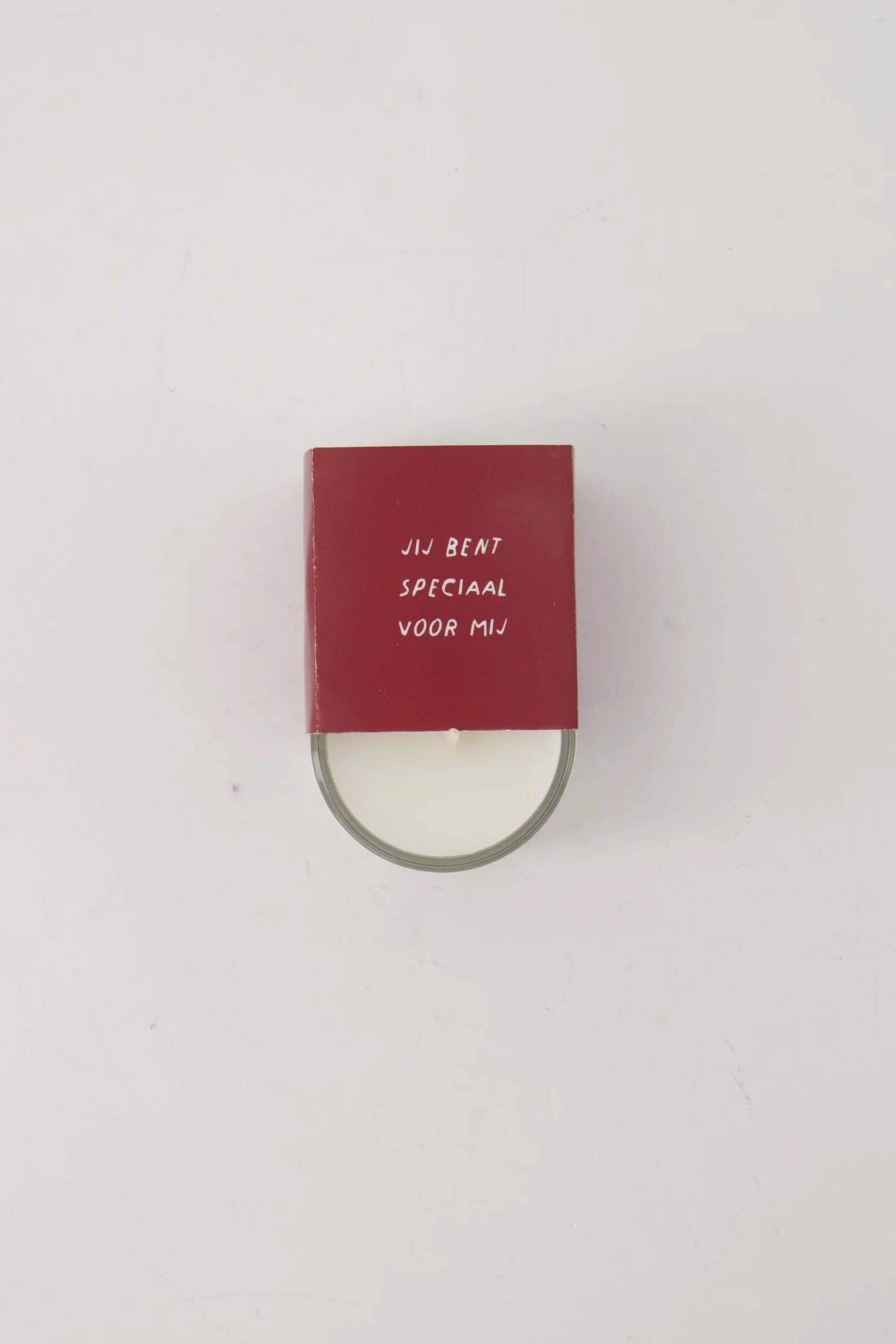 Zusss geurkaarsje in wikkel hartjes wit/rood