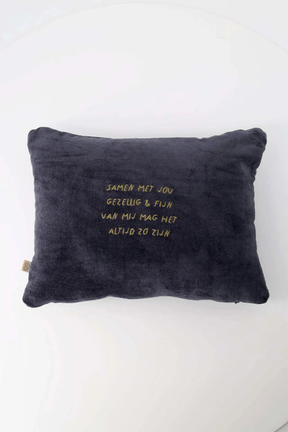Zusss kussen samen met jou 35x25cm - donkerblauw/goud