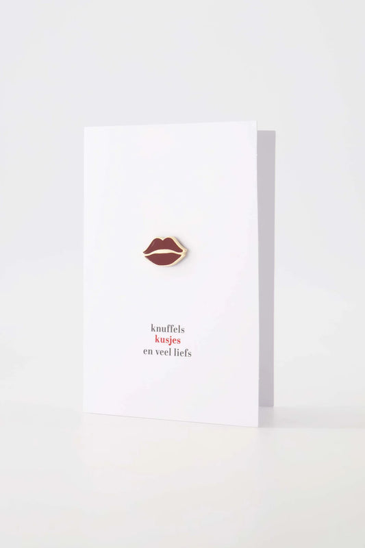 Zusss Wenskaart broche knuffels kusjes en veel liefs