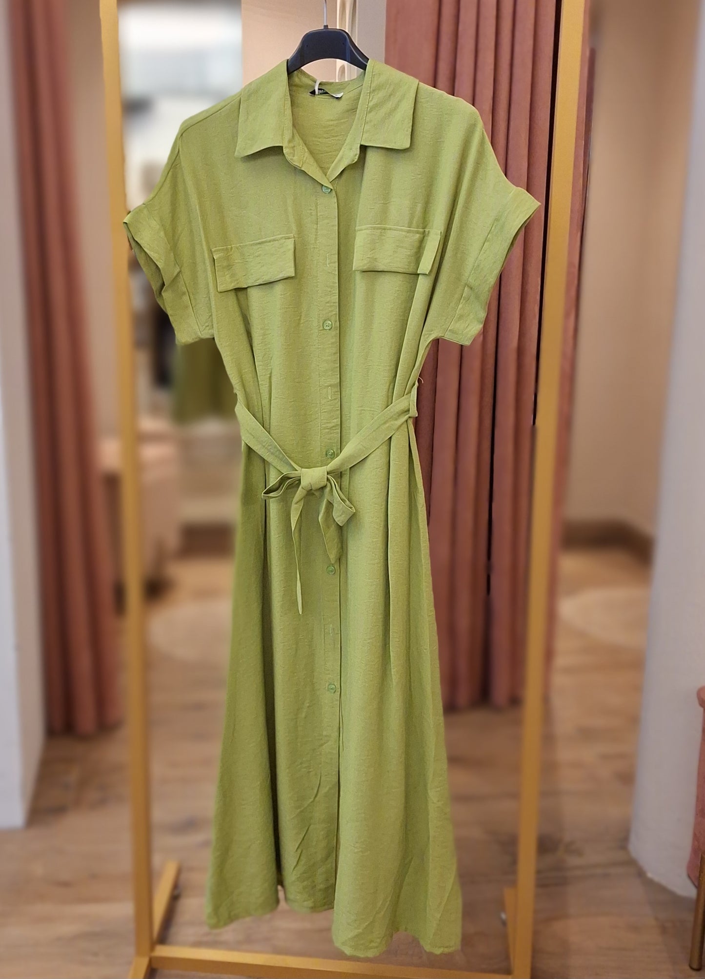 Lange doorknoop jurk korte mouw - Groen