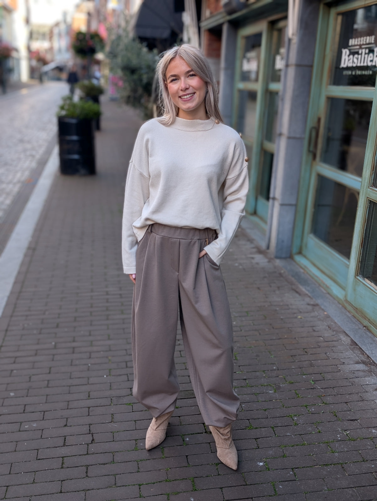 Trui Paula knopen - Ecru
