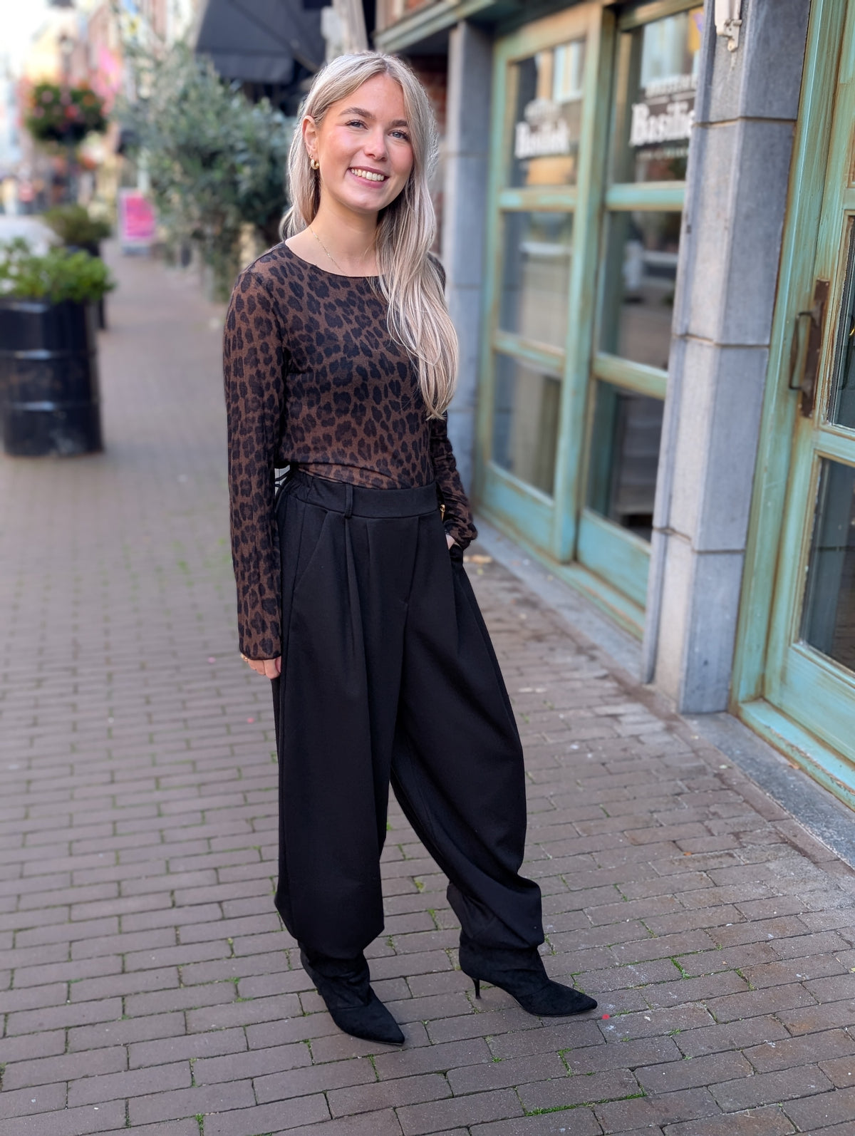 Faila barrel pantalon - Zwart
