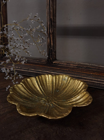 Gouden bloemen schaaltje- 14 doorsnee