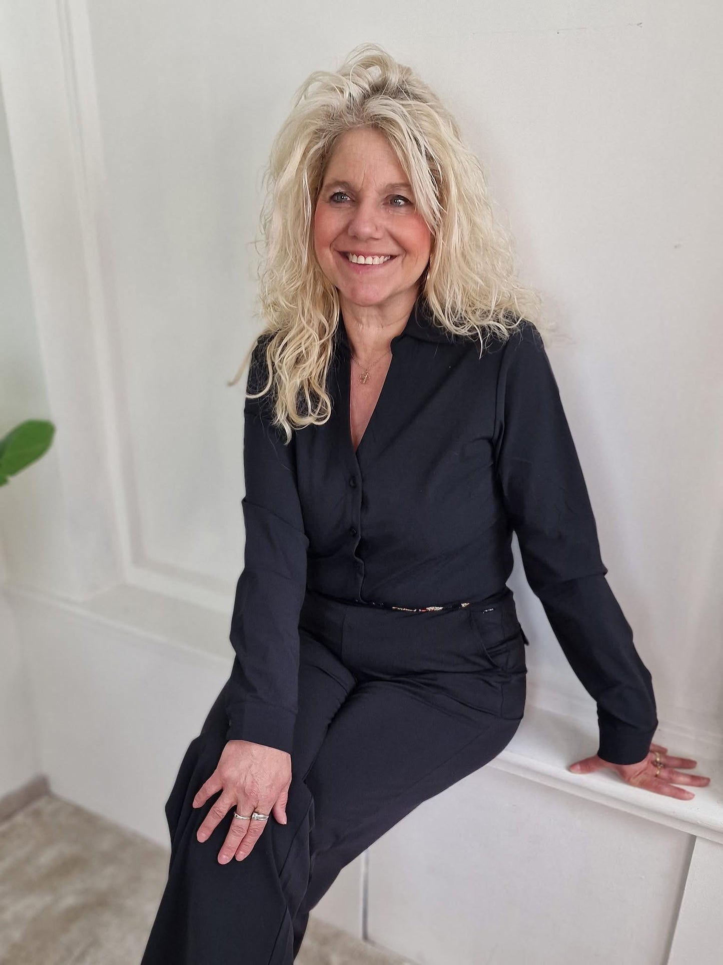 Mi Piace blouse v-hals - Black