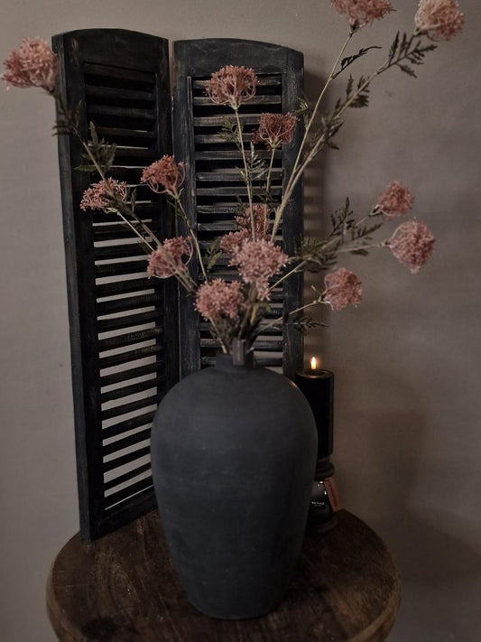 Brynxz shield flower spray mauve- 83 cm.