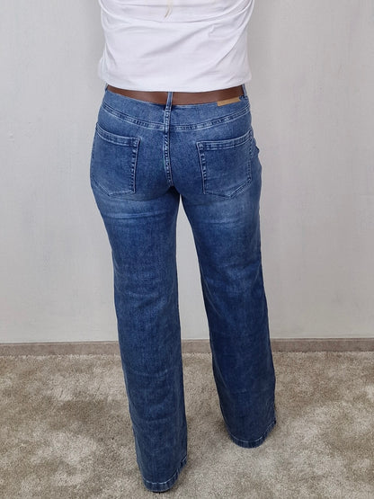 Red Button- Colette 5-pocket stone used