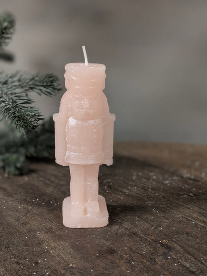 Frosty nutcracker candle 4x12 - Light Pink