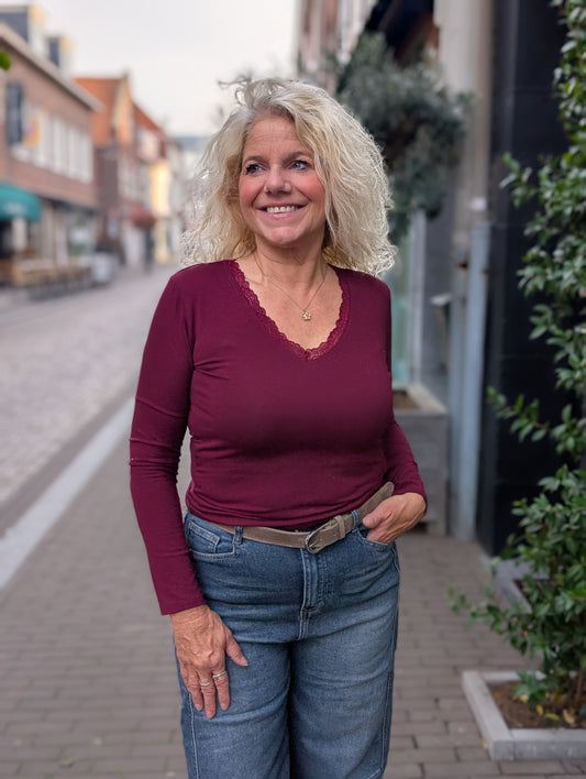 Minty basis shirt met v-hals en lange mouwen - Bordeaux rood
