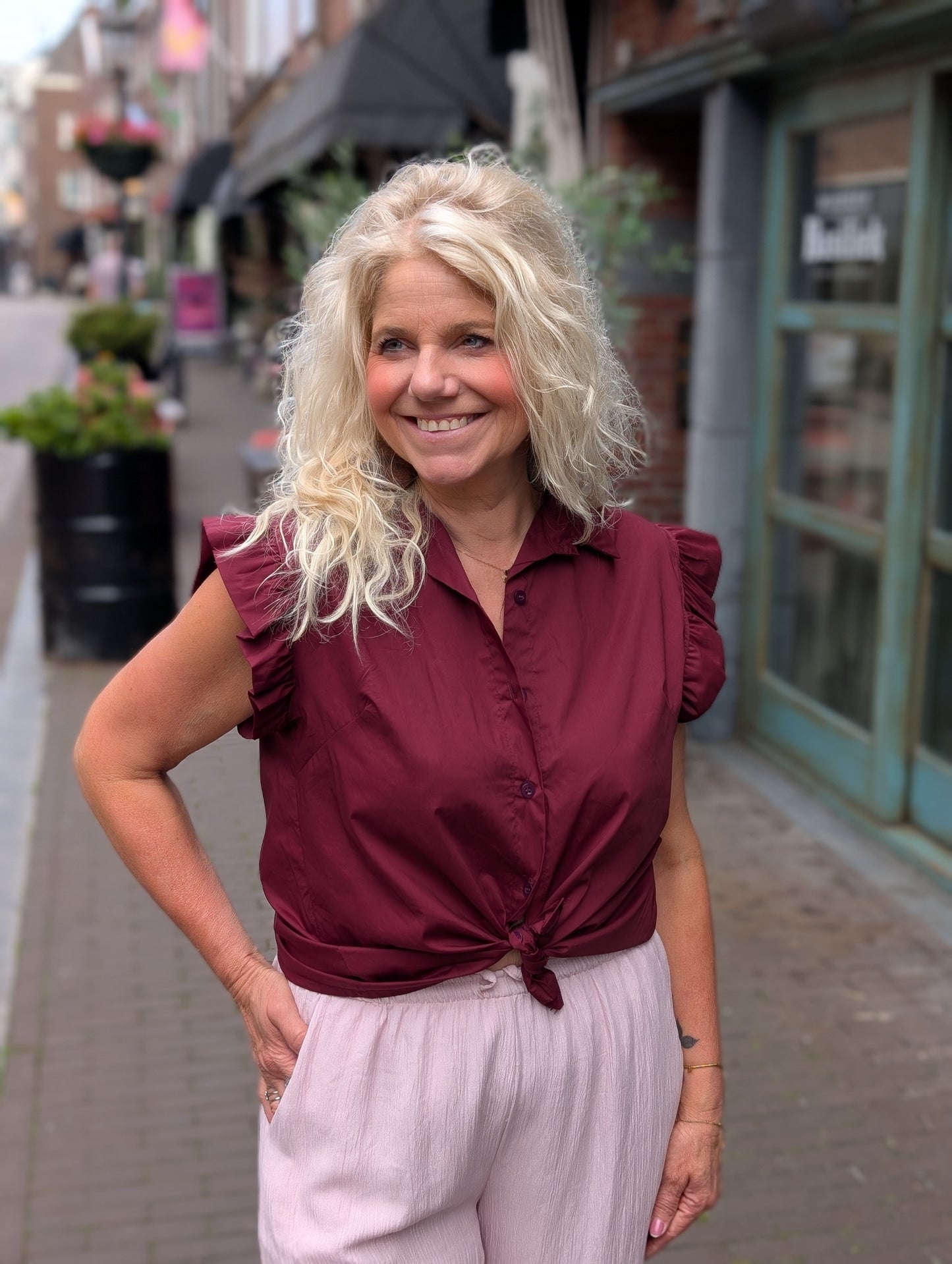 Vera ruffle top - Wijnrood