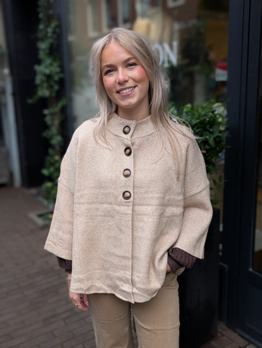 Daily poncho met mouw en knopen - Warm beige