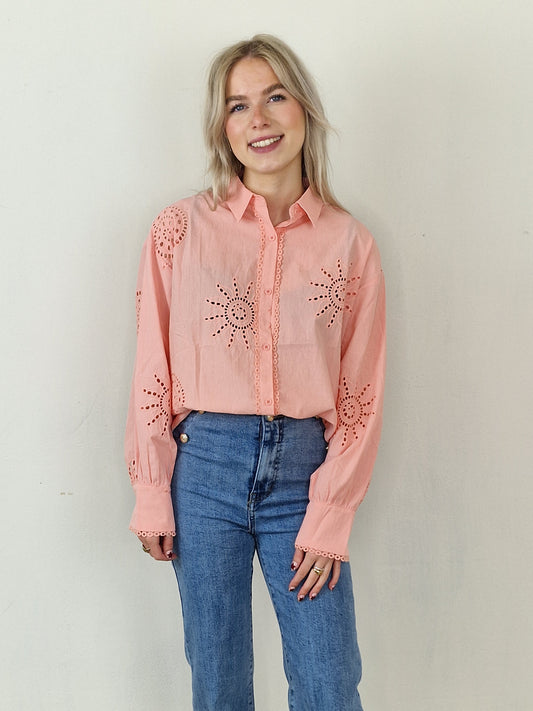 Tess opengewerkte blouse - Koraal