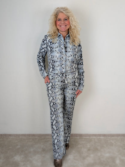 Mi Piace broek straight - Dark blue/ light blue snake print